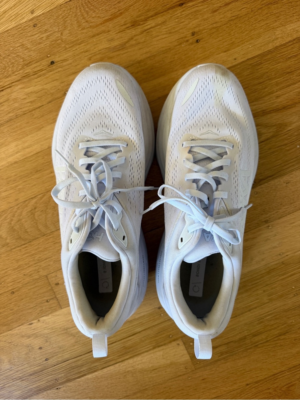 Hoka Bondi 8 - White - Women's Athletic Running Shoes; Like New